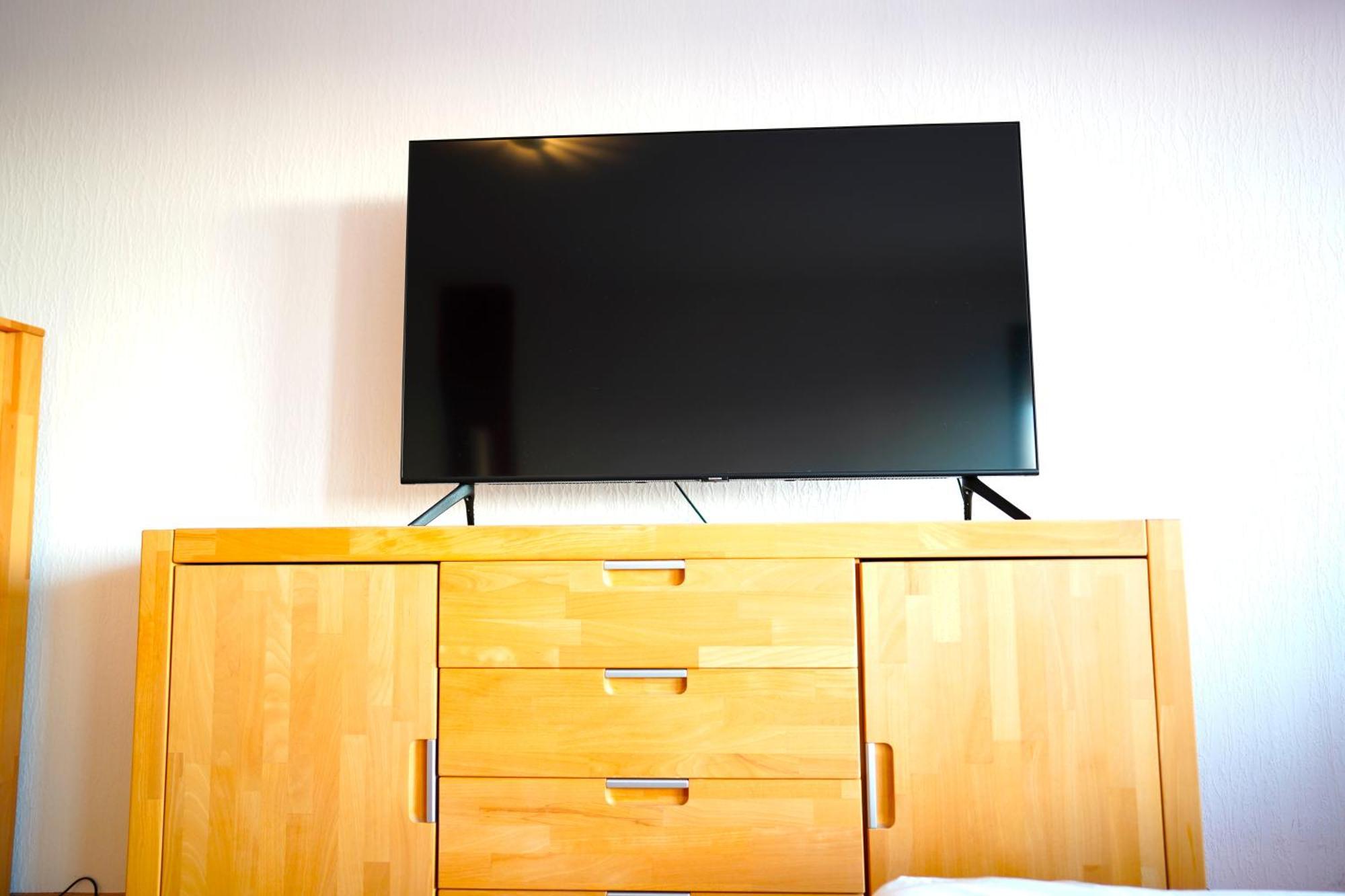 Grosse Ferienwohnung, Apartment In Leimen Wehome Komfort Bagian luar foto